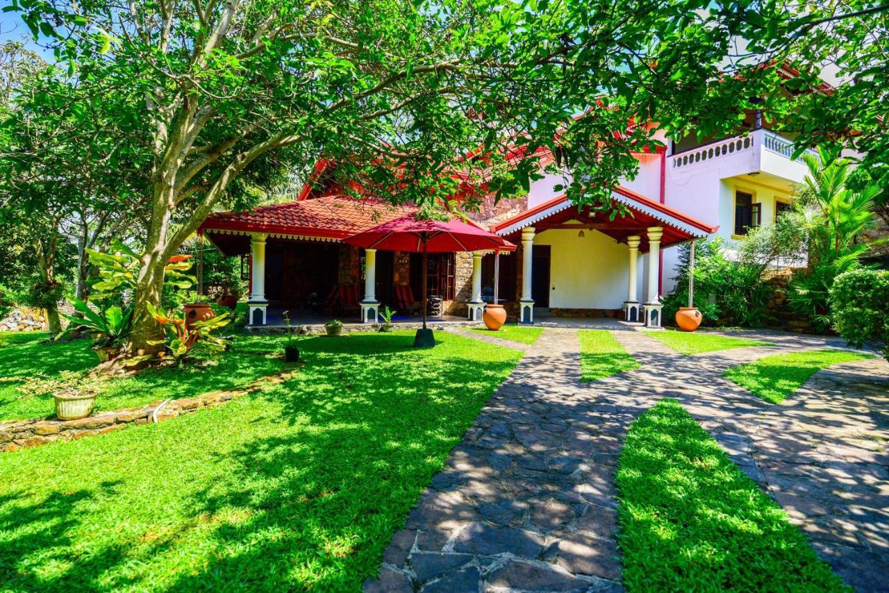Simon'S Lodge Hikkaduwa Εξωτερικό φωτογραφία